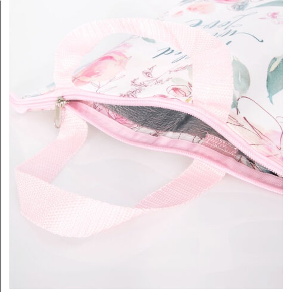 Set of Lunch Tote Water Bottle Filled w Love Pink - Picture 14 of 15